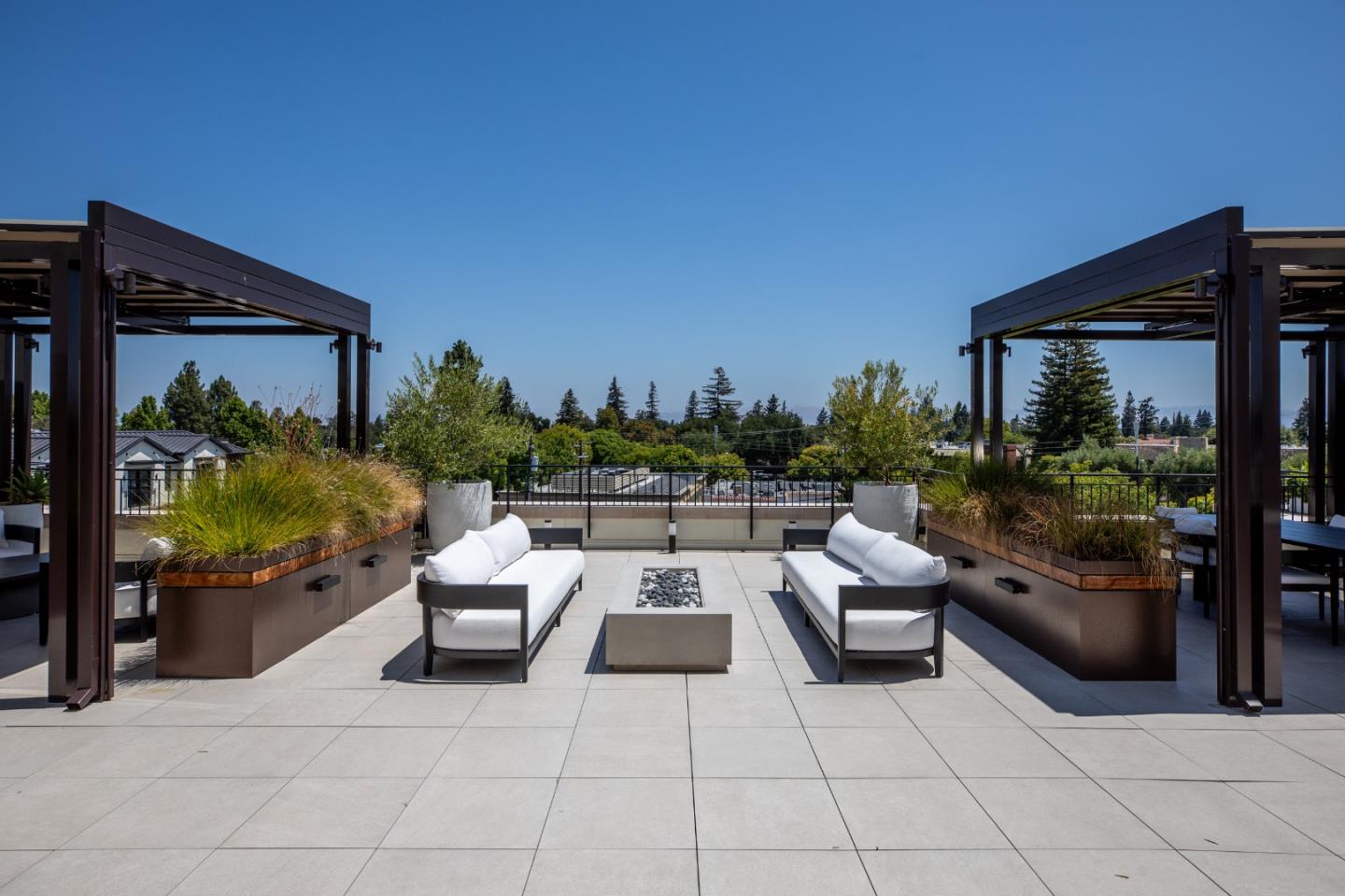 Front Image Thumbnail for ML82014034