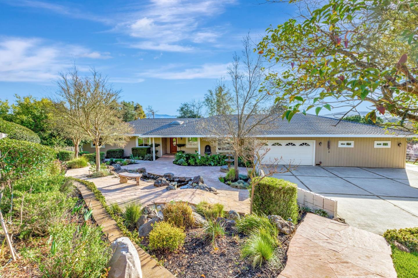 Front Image Thumbnail for ML82014113