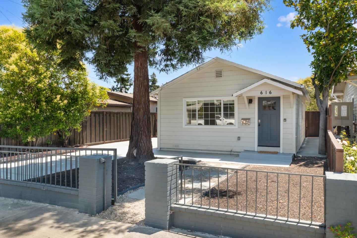 Front Image Thumbnail for ML82014407