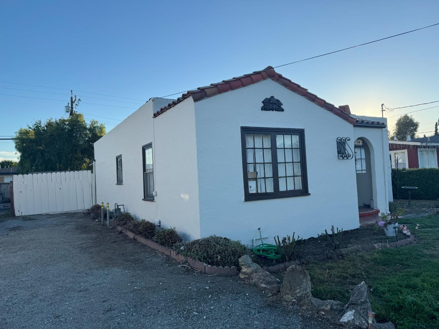 Front Image Thumbnail for ML82014569