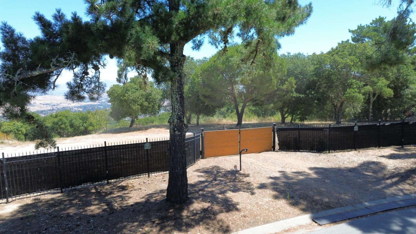 Front Image Thumbnail for ML82014589