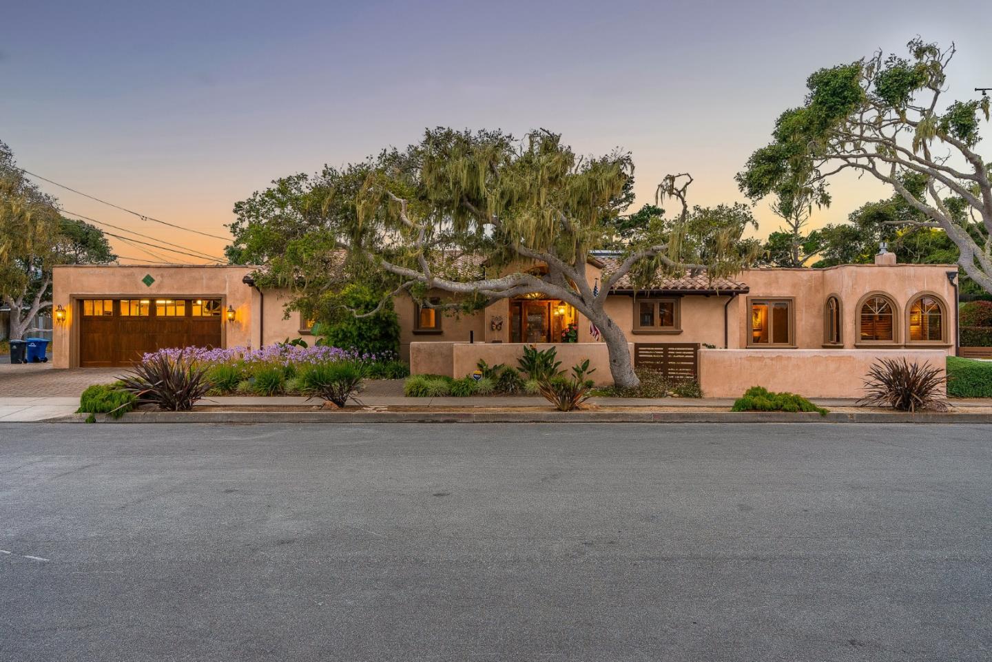 Front Image Thumbnail for ML82014657