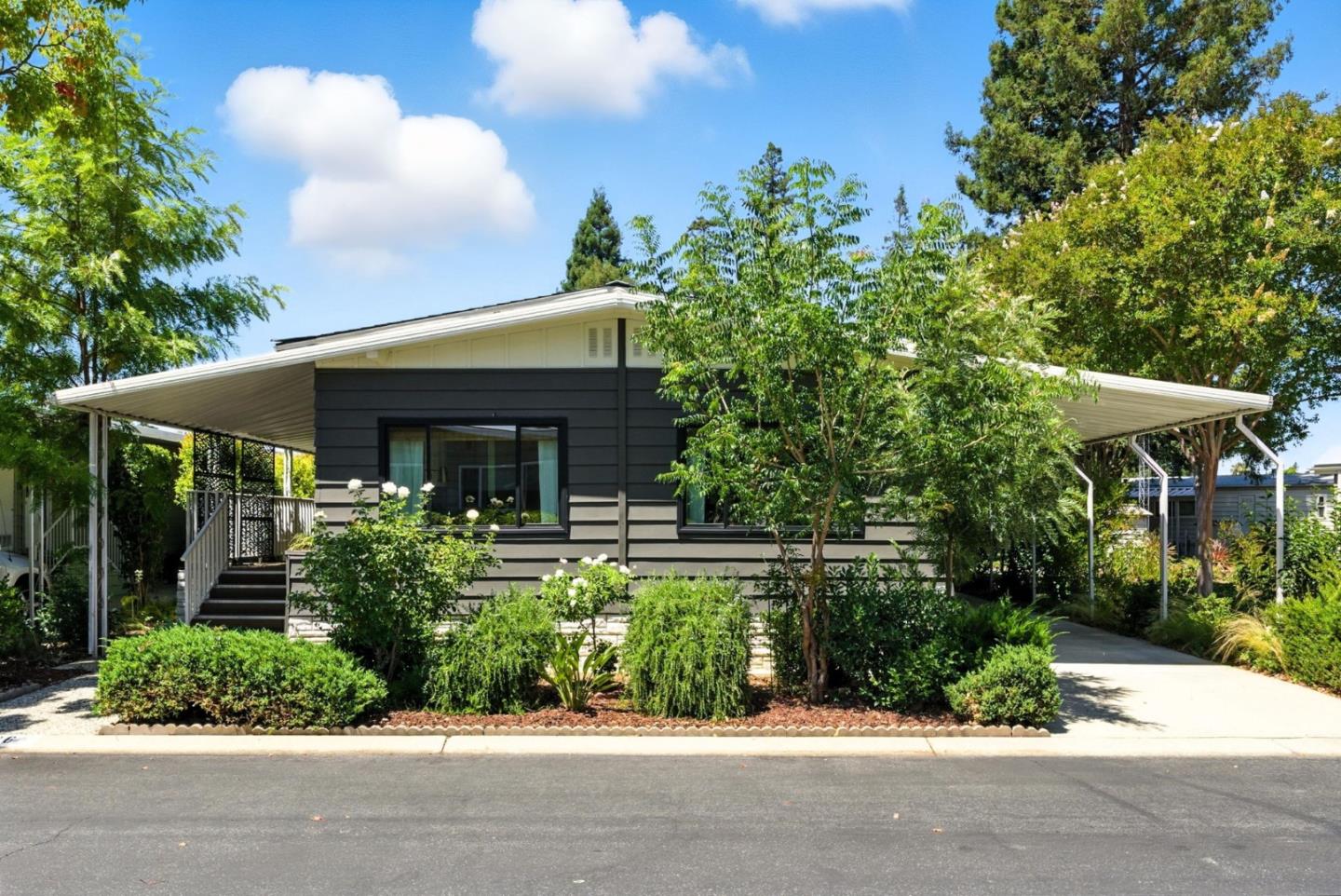 Front Image Thumbnail for ML82015015