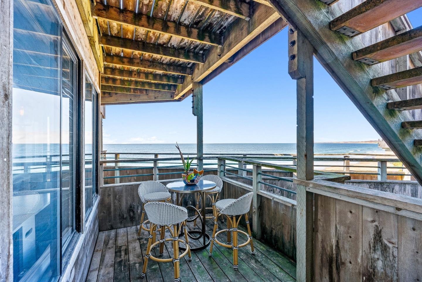 Front Image Thumbnail for ML82015101