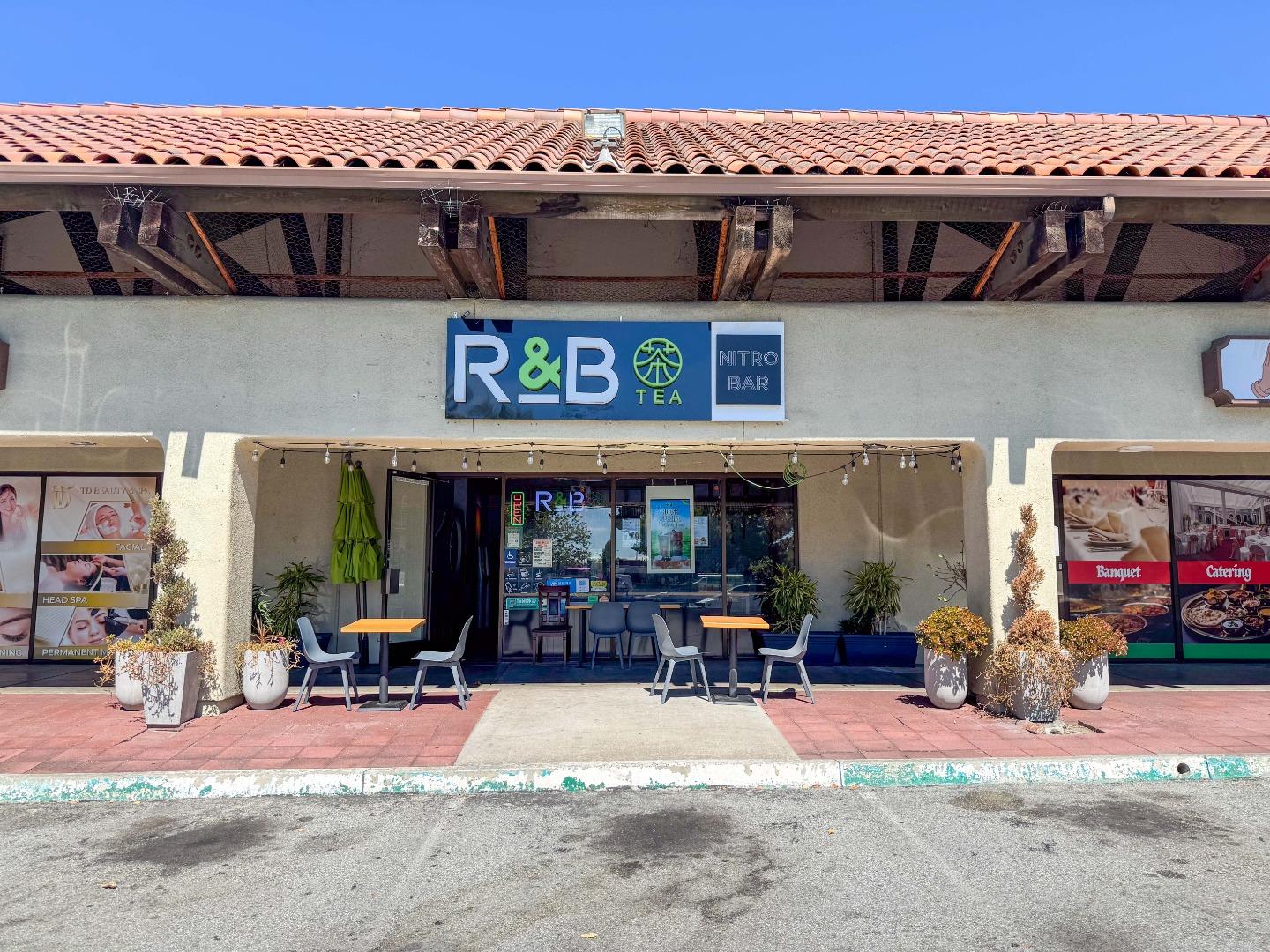 Front Image Thumbnail for ML82015442