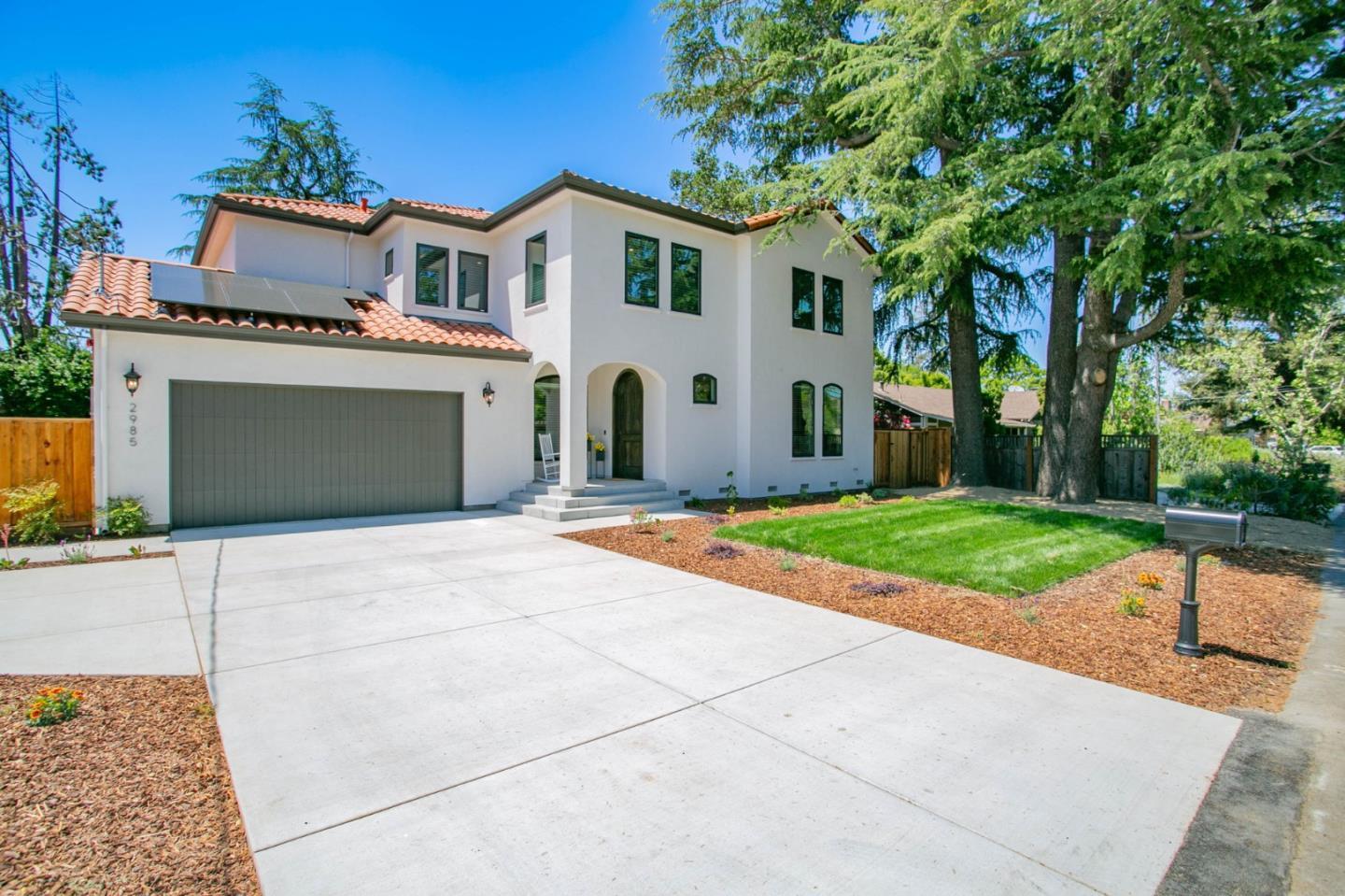 Front Image Thumbnail for ML82015623