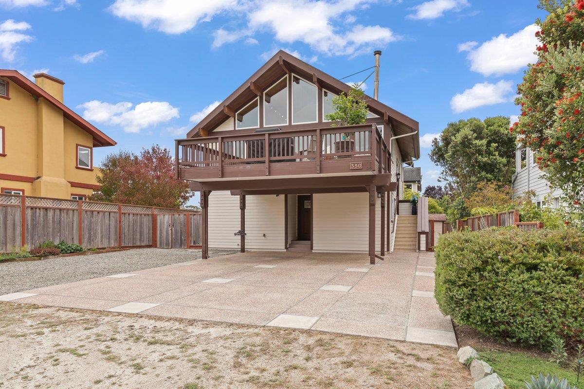 Front Image Thumbnail for ML82015635