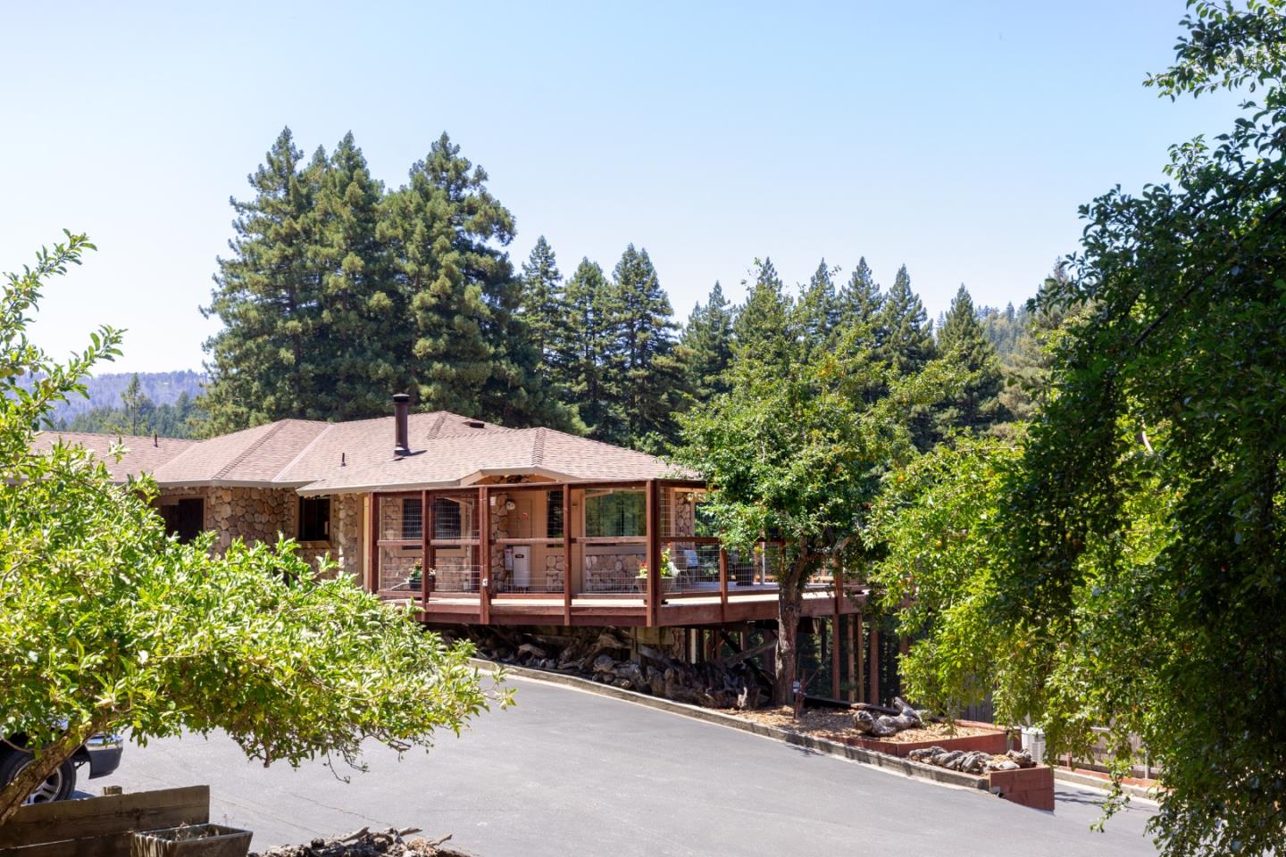 Front Image Thumbnail for ML82015711