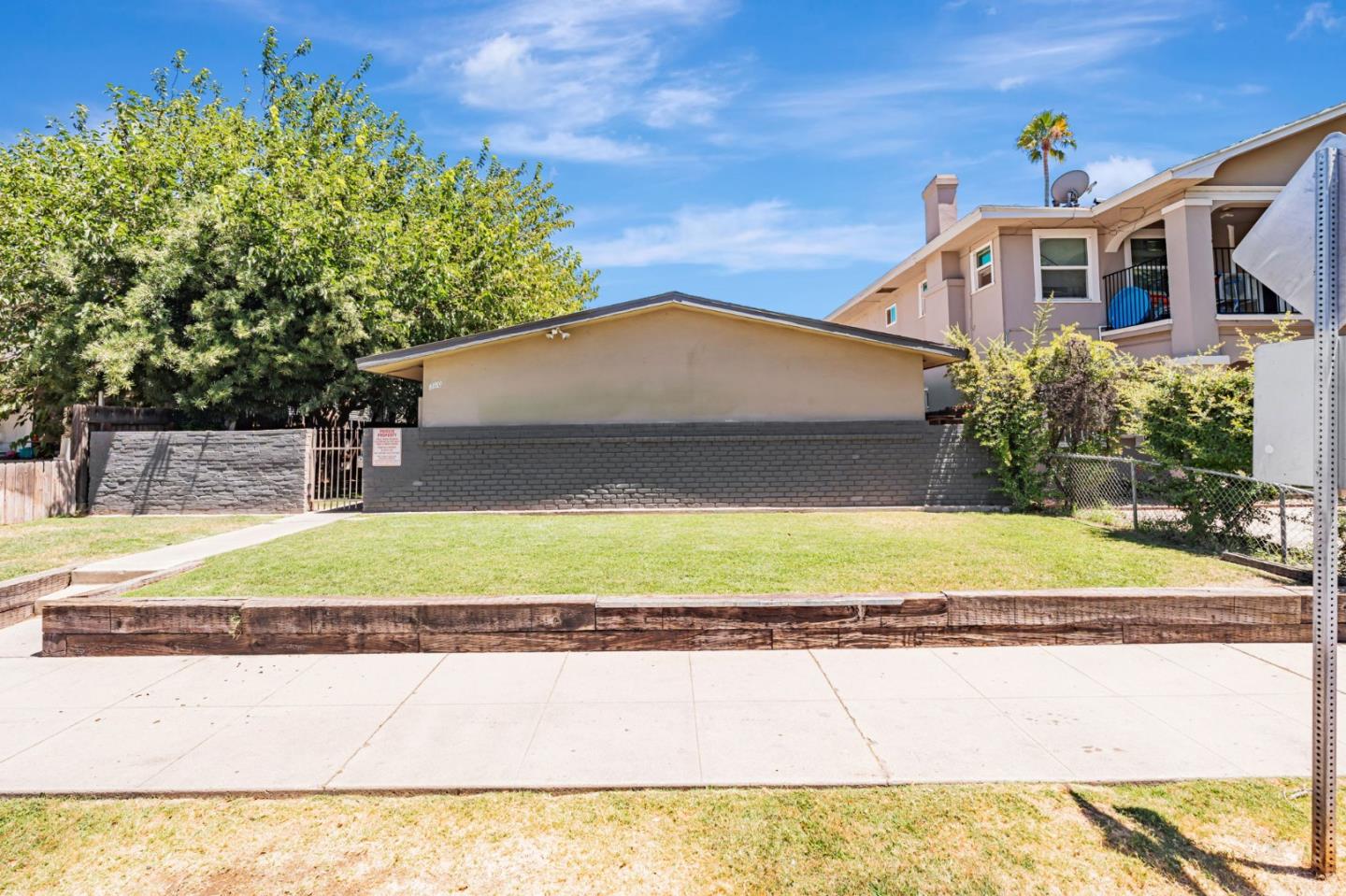 Front Image Thumbnail for ML82016151