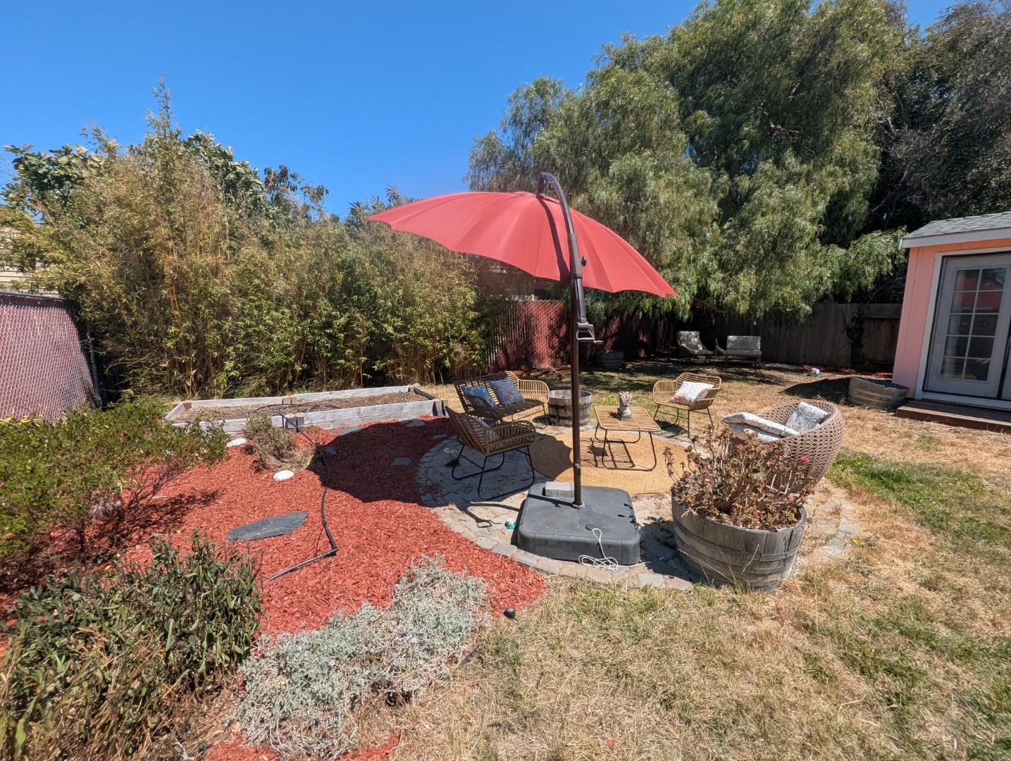 Front Image Thumbnail for ML82016186