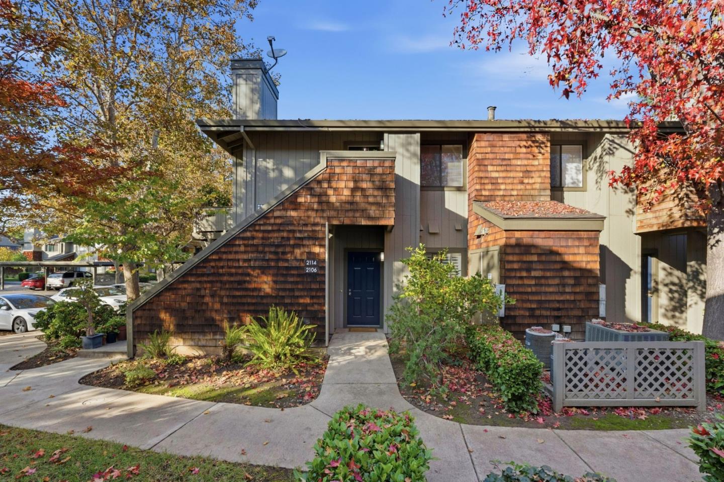 Front Image Thumbnail for ML82016256