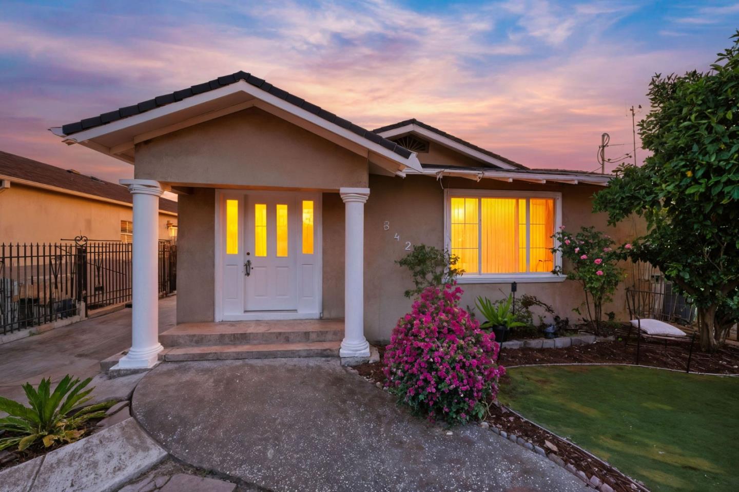 Front Image Thumbnail for ML82016258