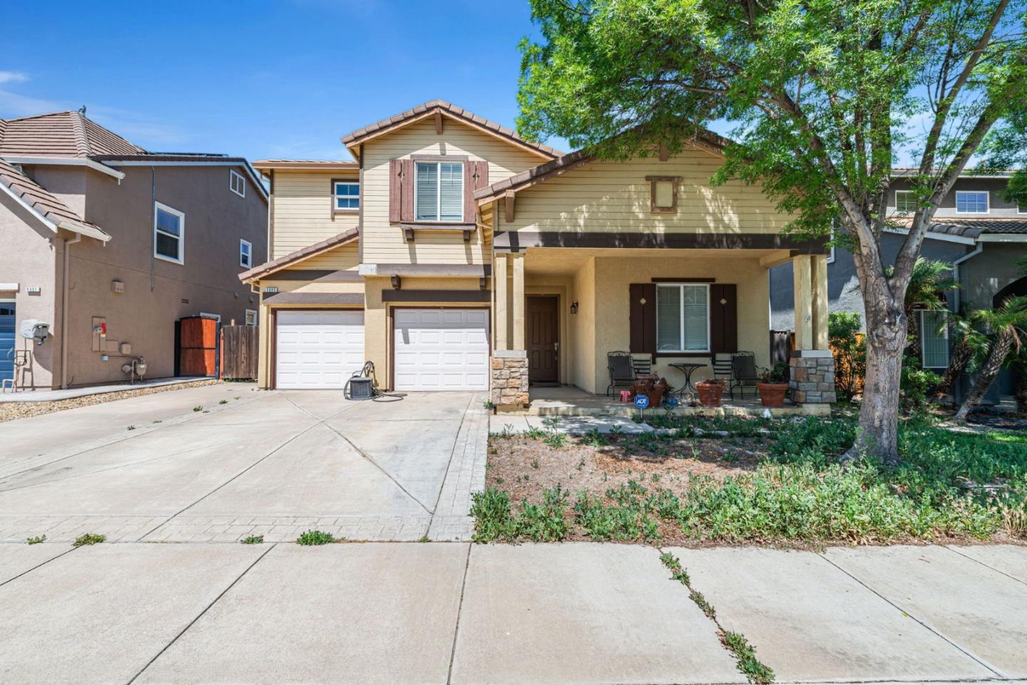 Front Image Thumbnail for ML82016370