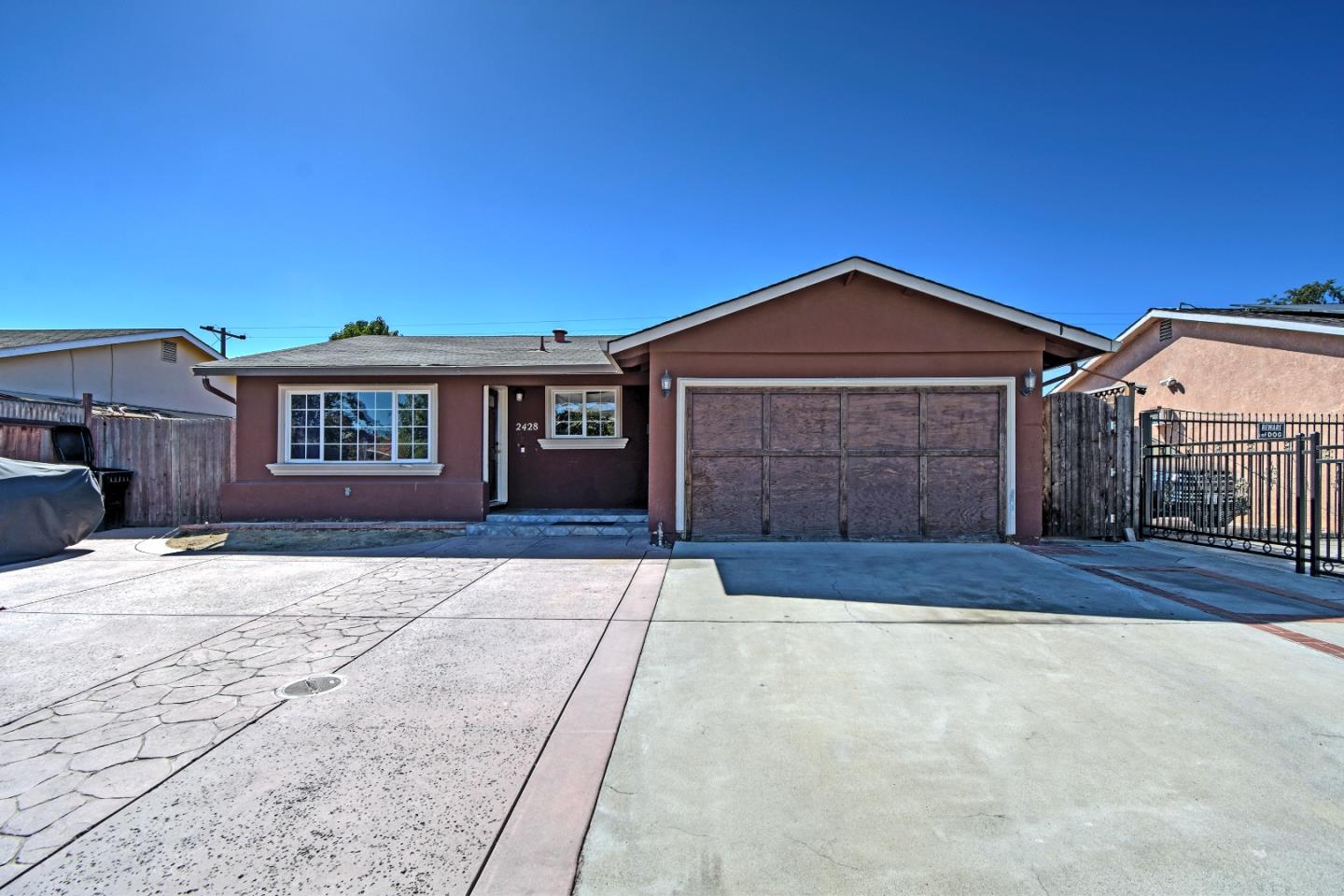 Front Image Thumbnail for ML82016430