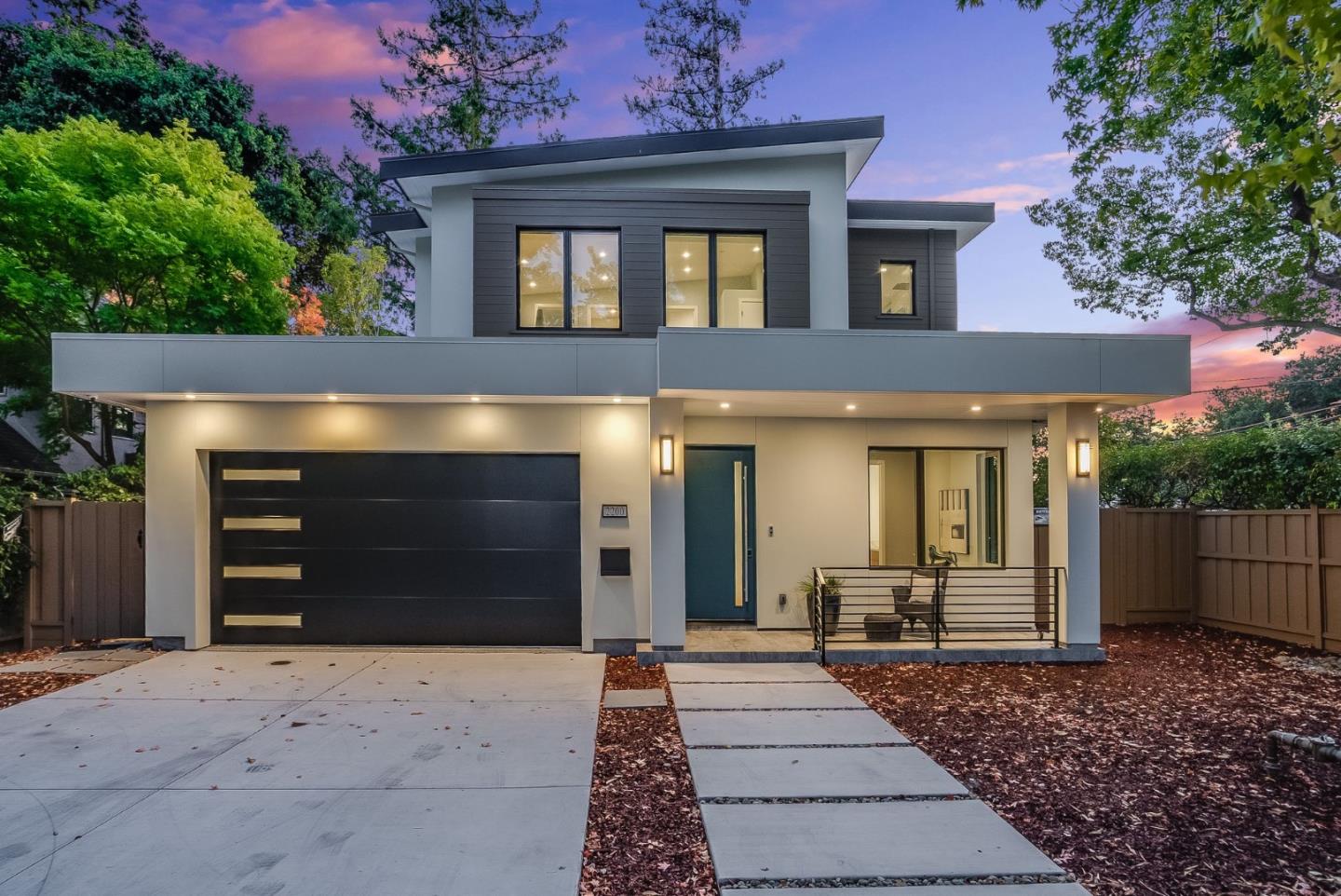 Front Image Thumbnail for ML82016466