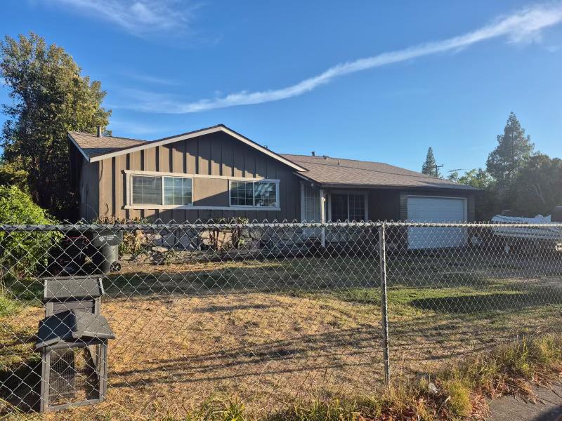 Front Image Thumbnail for ML82016477