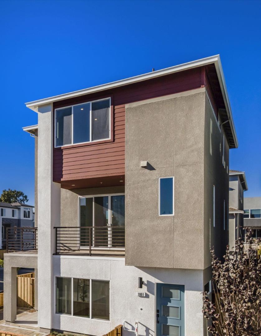 Front Image Thumbnail for ML82016504