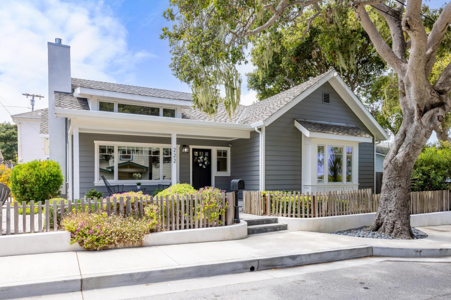 Front Image Thumbnail for ML82016675