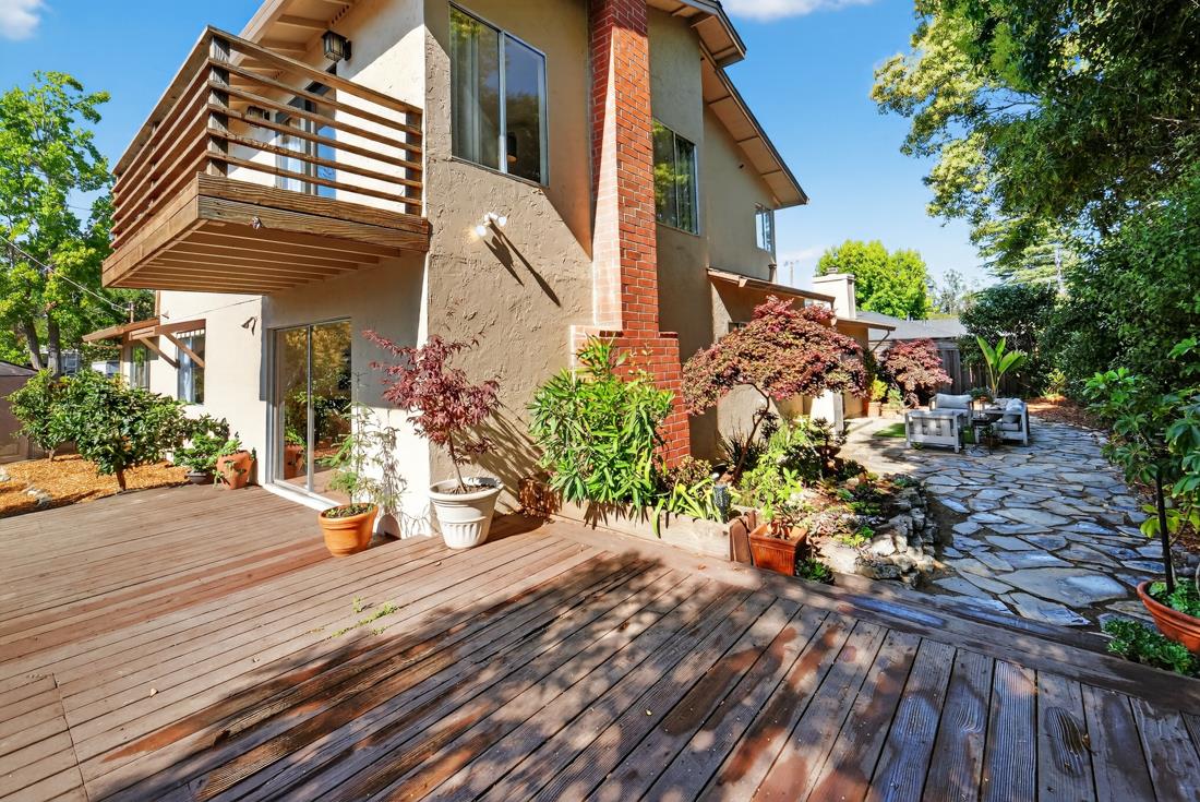 Front Image Thumbnail for ML82016783