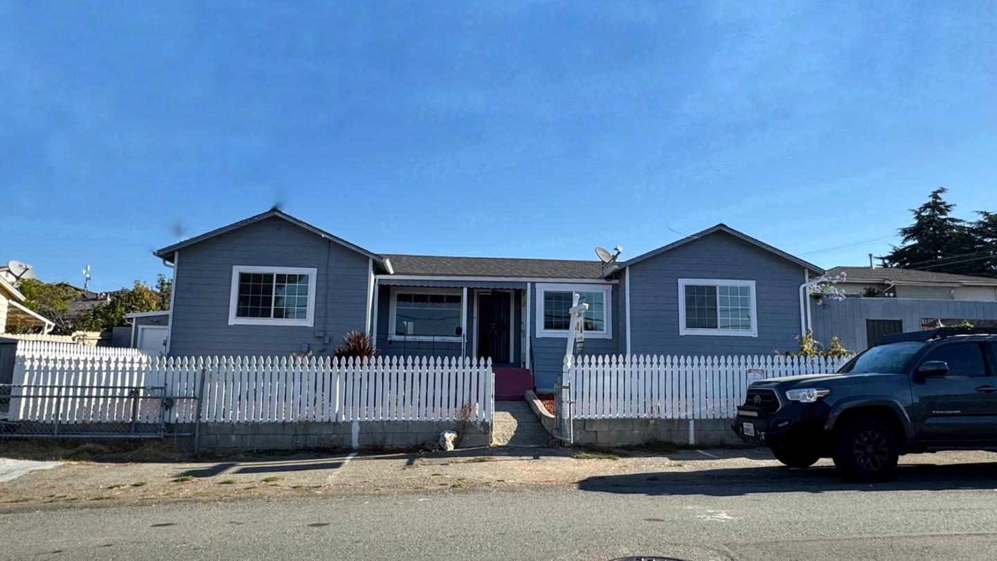 Front Image Thumbnail for ML82016909