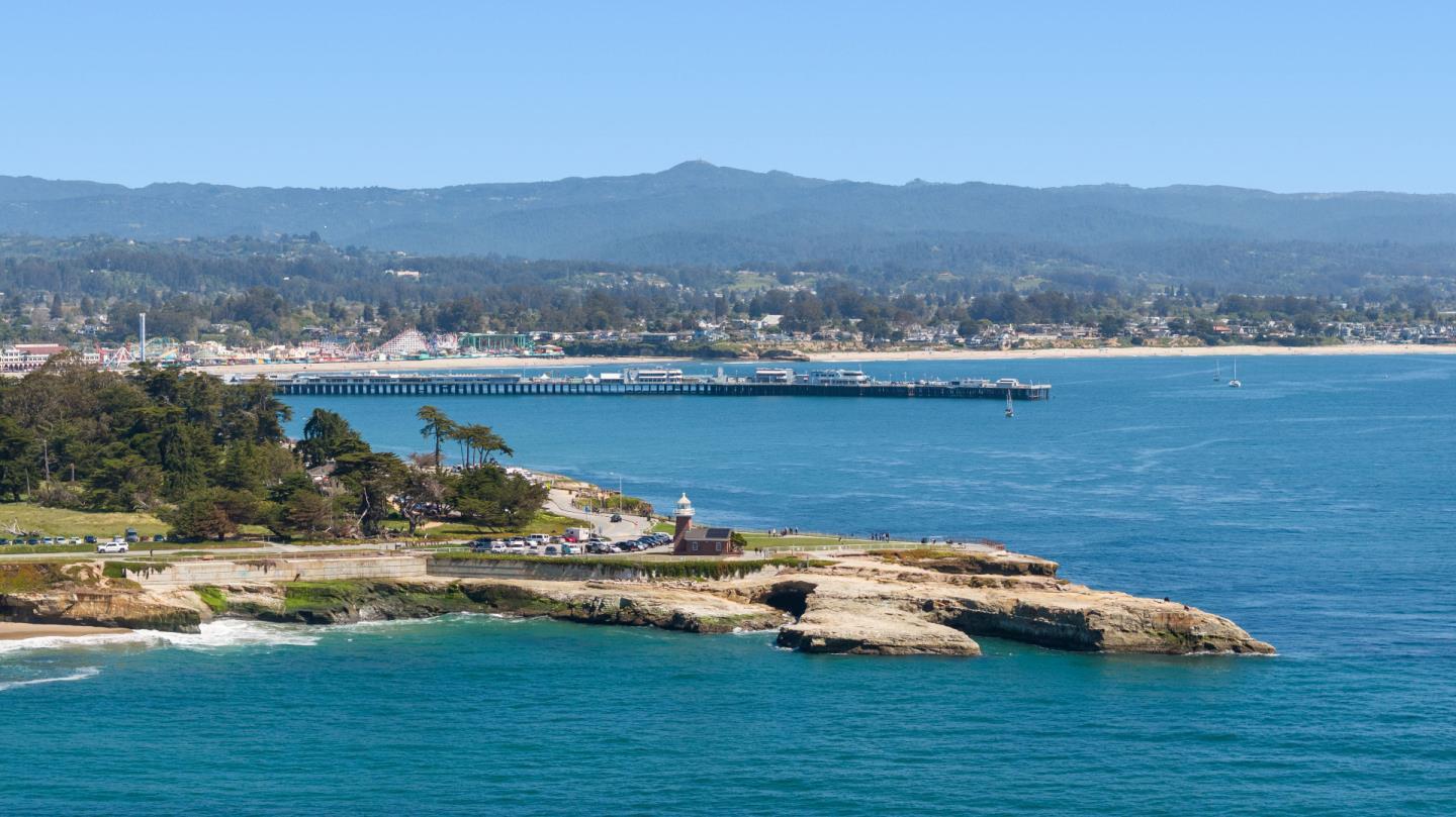 Front Image Thumbnail for ML82016936