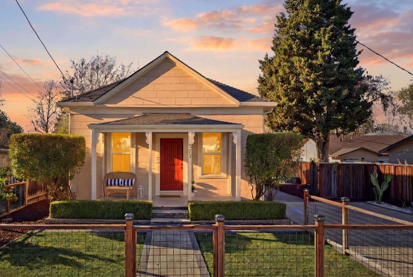 Front Image Thumbnail for ML82016996