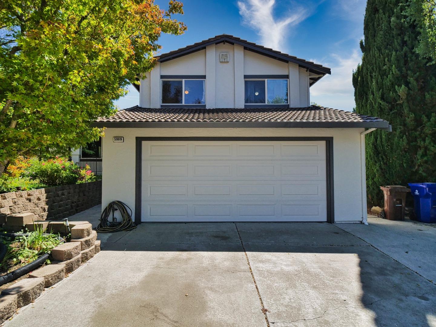 Front Image Thumbnail for ML82017380