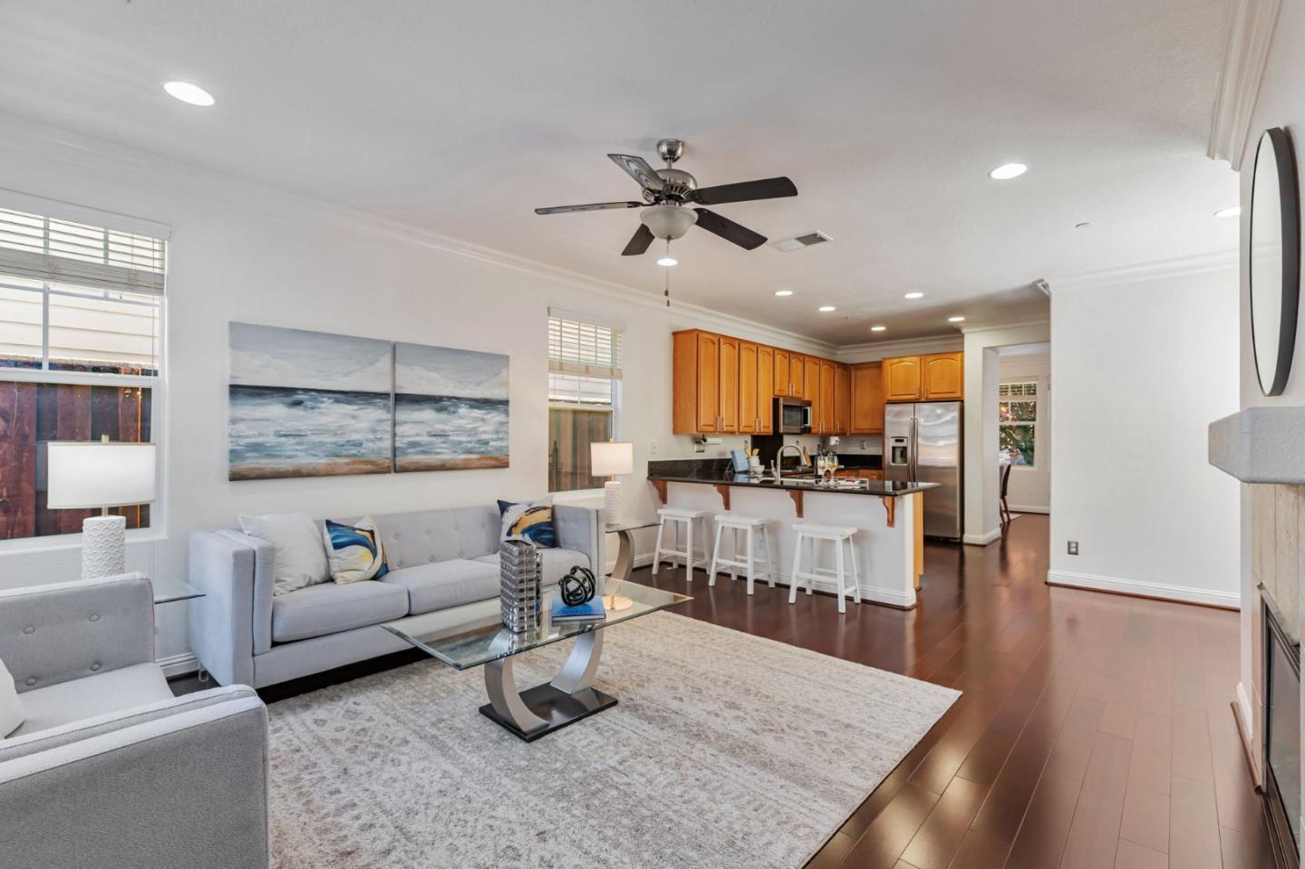 Front Image Thumbnail for ML82017484