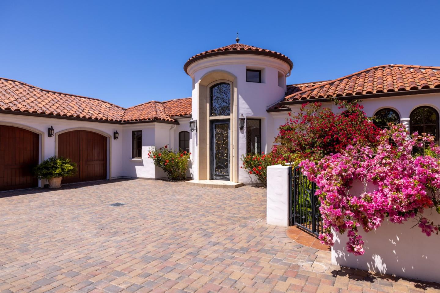 Front Image Thumbnail for ML82017695