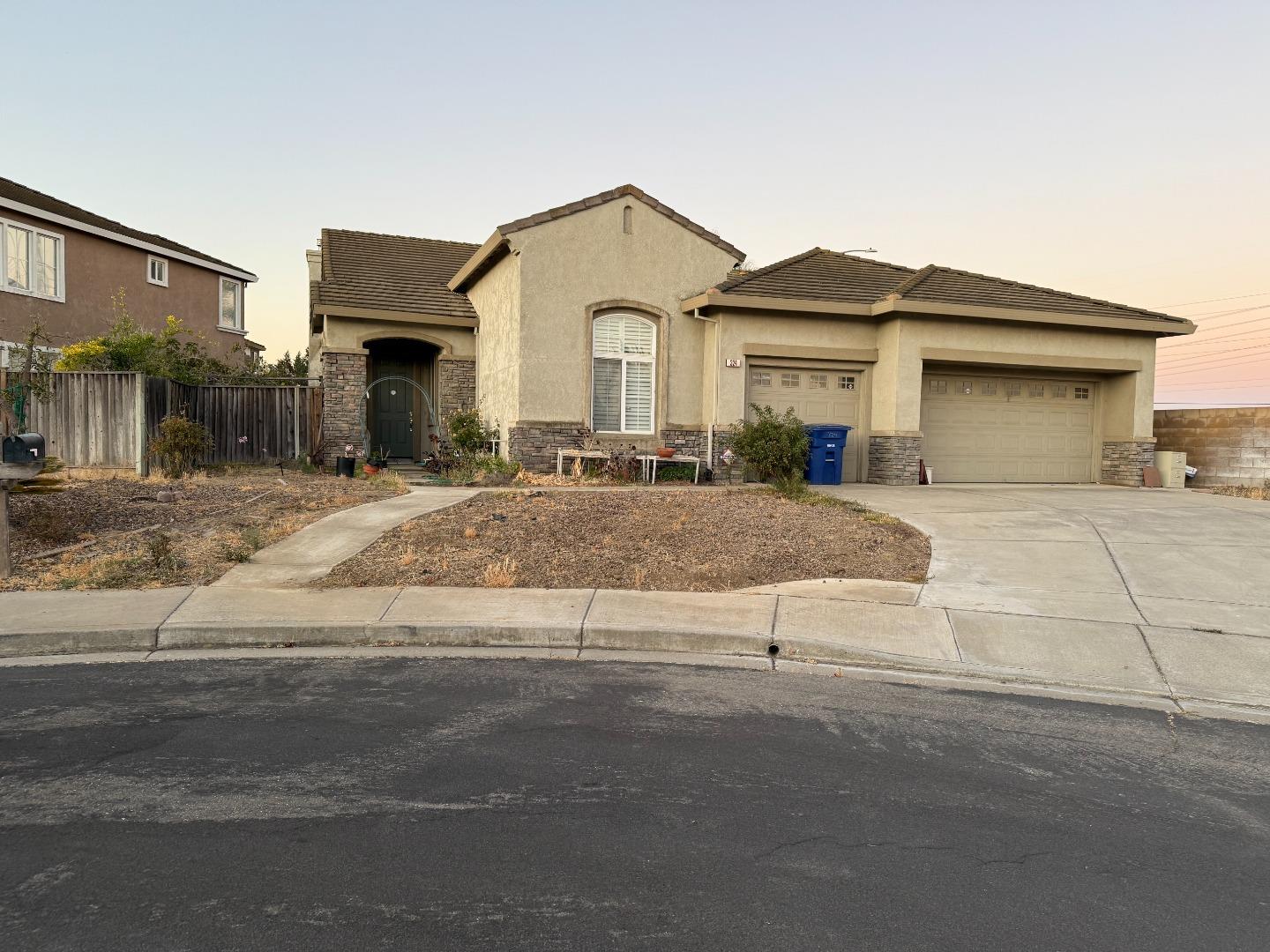 Front Image Thumbnail for ML82017791