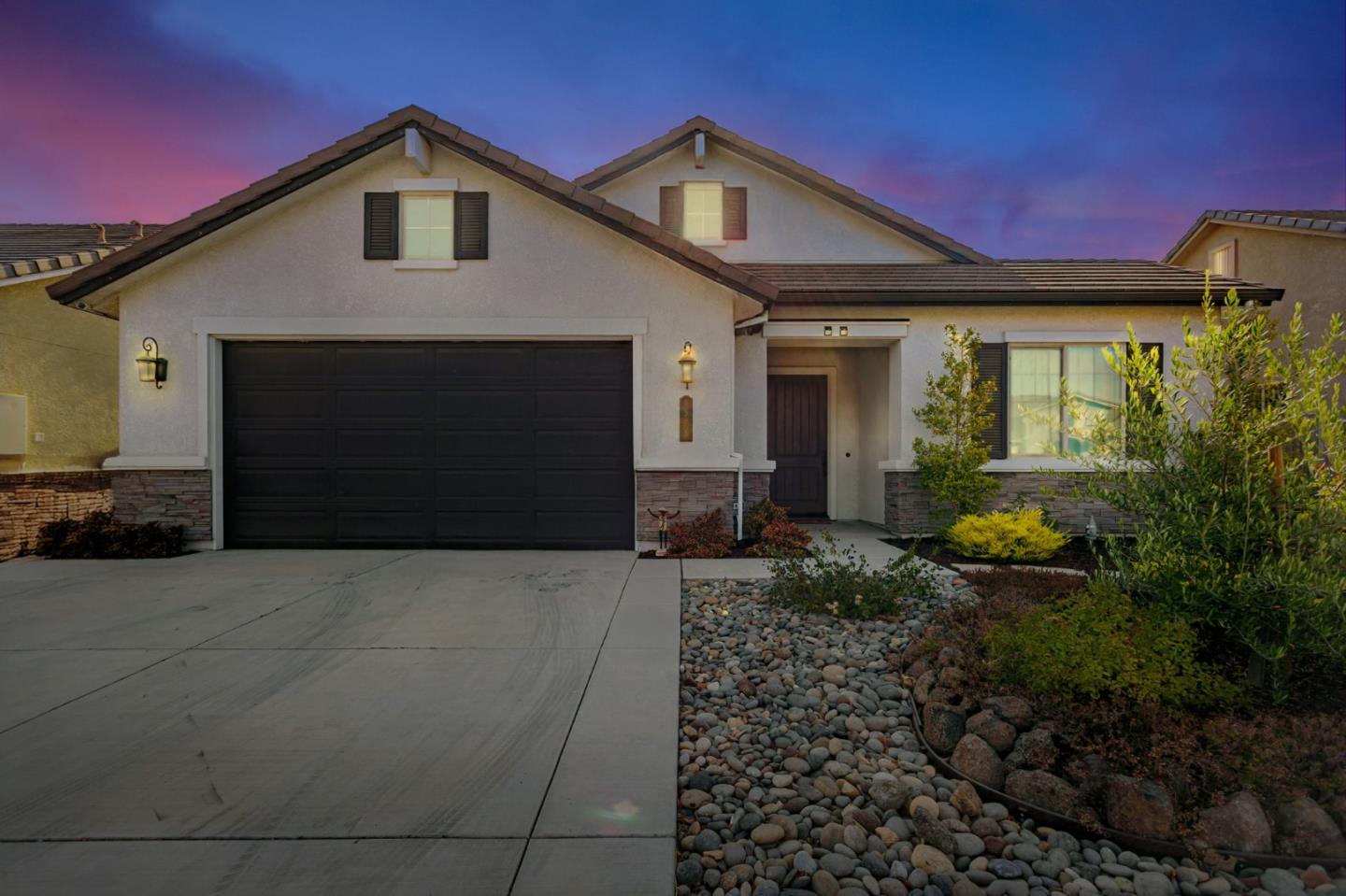 Front Image Thumbnail for ML82017964