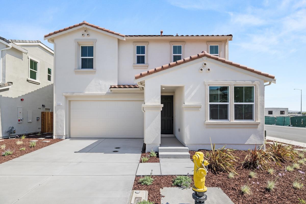 Front Image Thumbnail for ML82018162