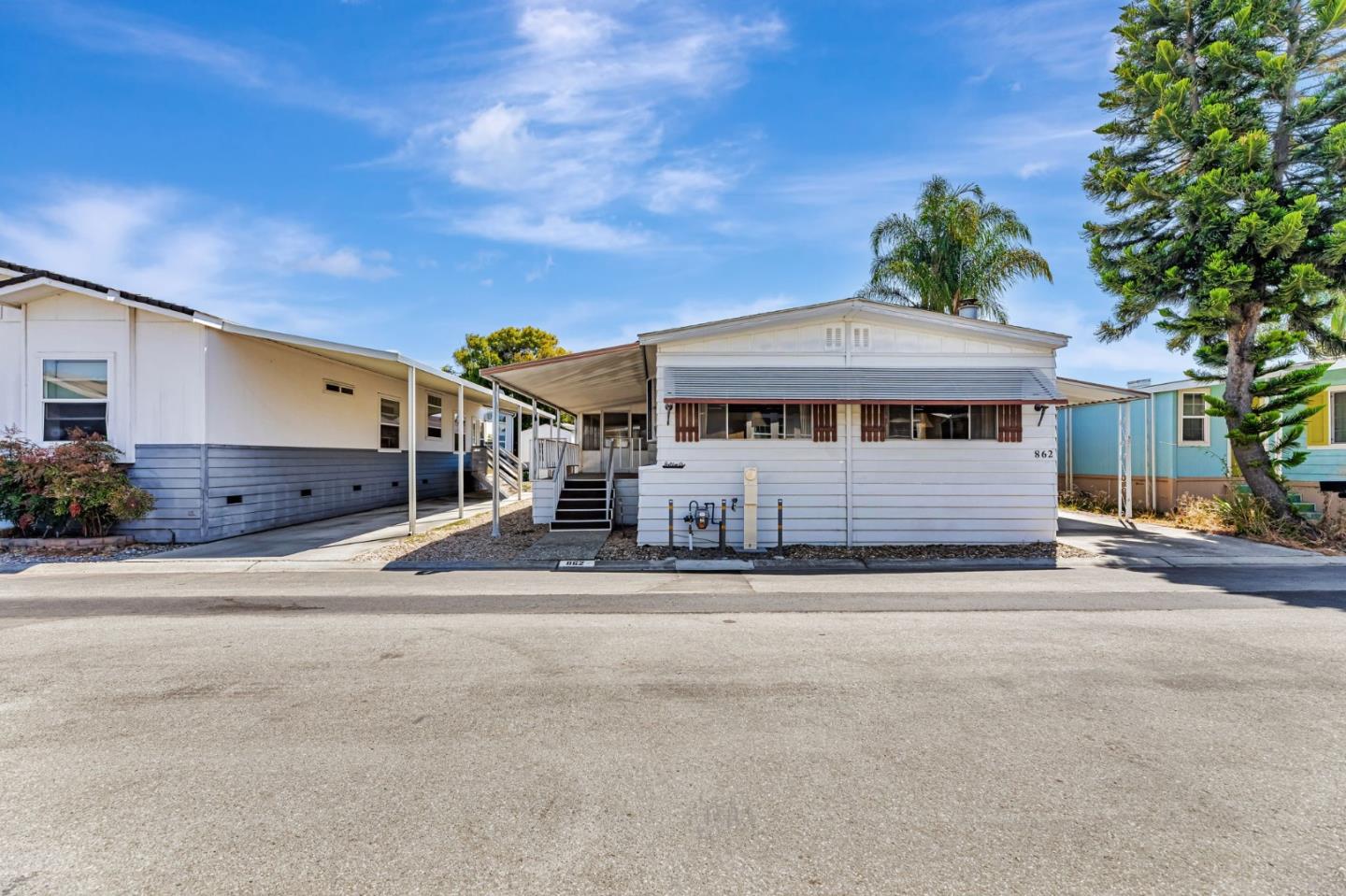 Front Image Thumbnail for ML82018210