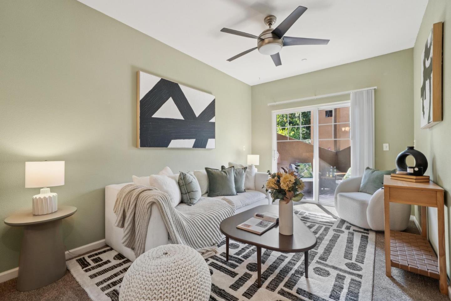 Front Image Thumbnail for ML82018287