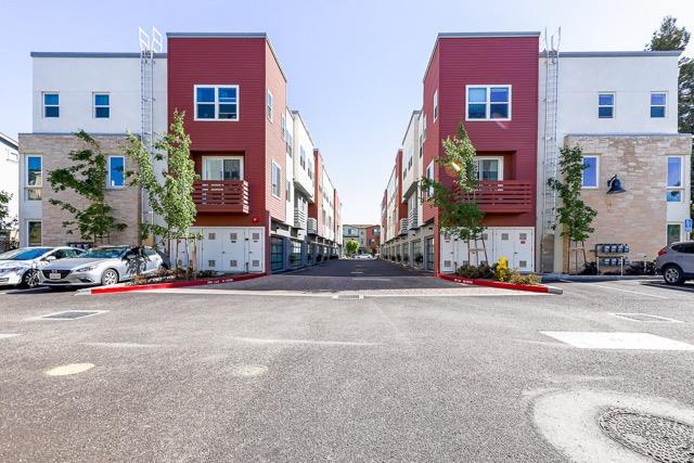 Front Image Thumbnail for ML82018290