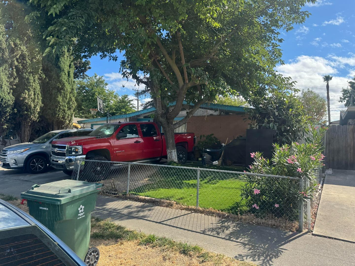 Front Image Thumbnail for ML82018353