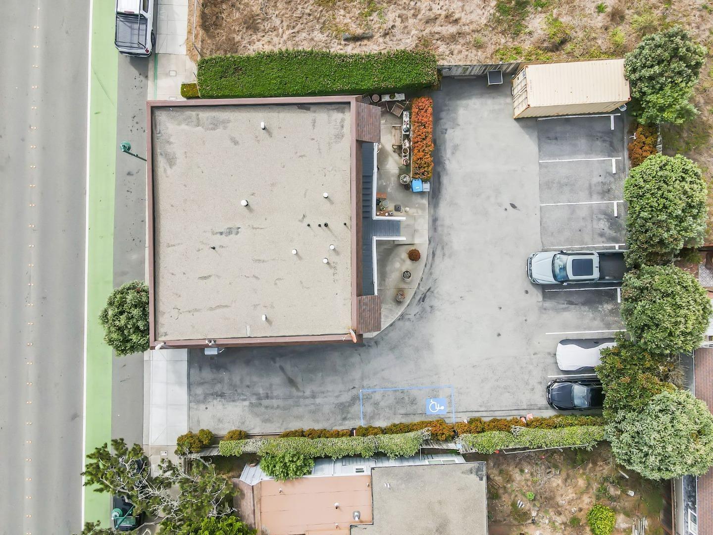 Front Image Thumbnail for ML82018489