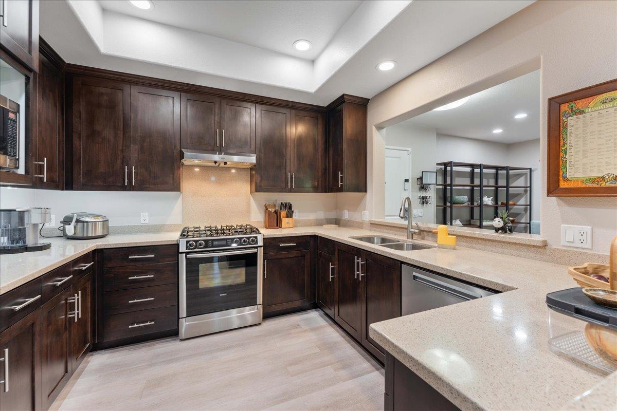 Front Image Thumbnail for ML82018494