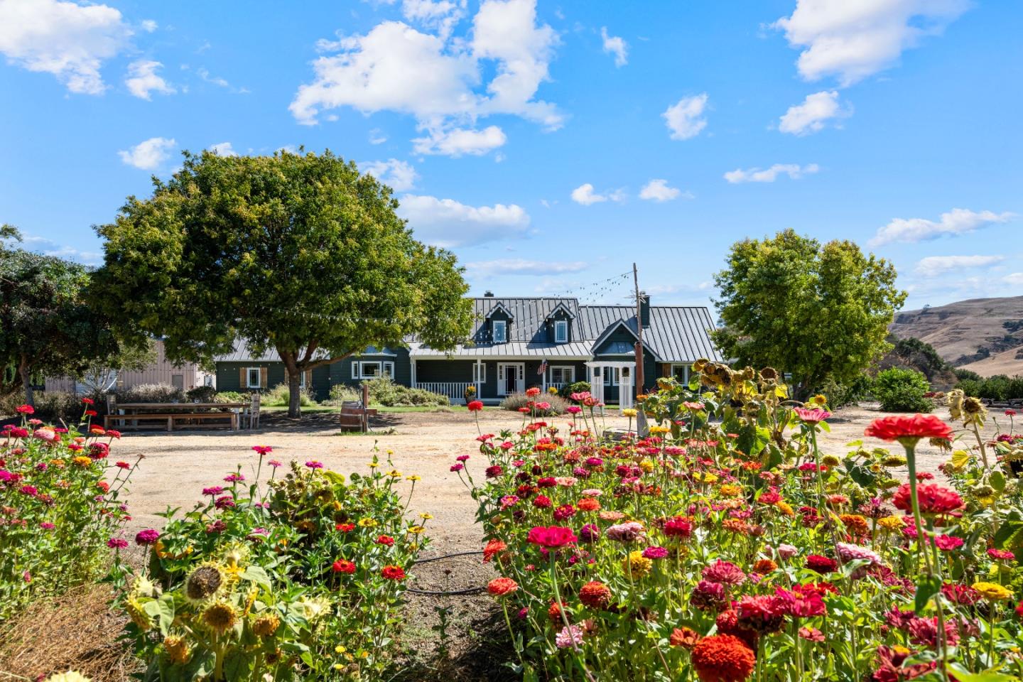 Front Image Thumbnail for ML82018625