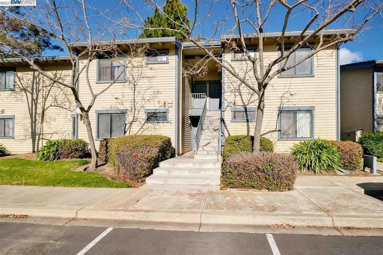 Front Image Thumbnail for ML82018636