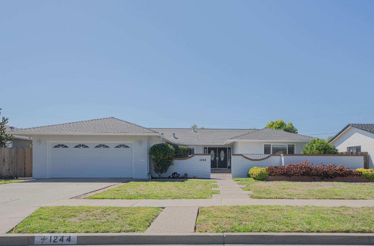 Front Image Thumbnail for ML82018714