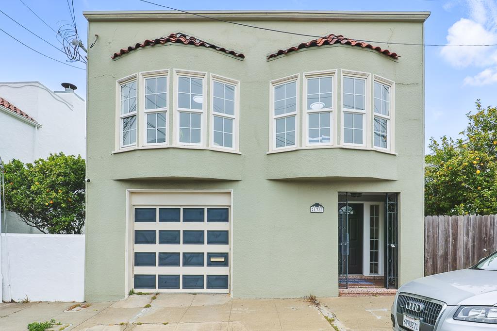 Front Image Thumbnail for ML82018779