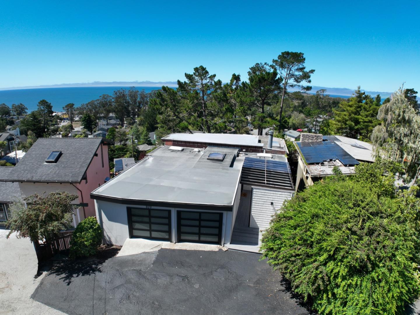 Front Image Thumbnail for ML82018886