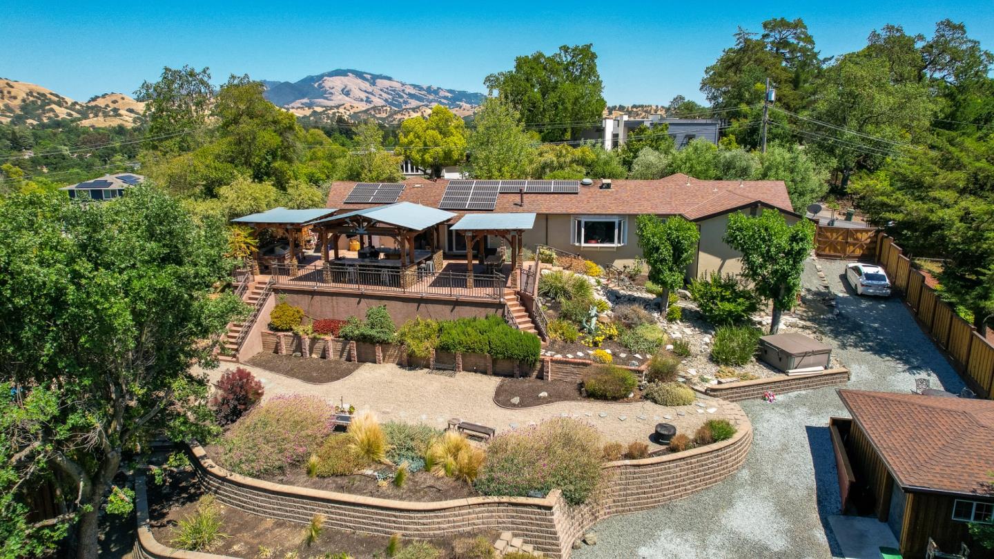 Front Image Thumbnail for ML82018926