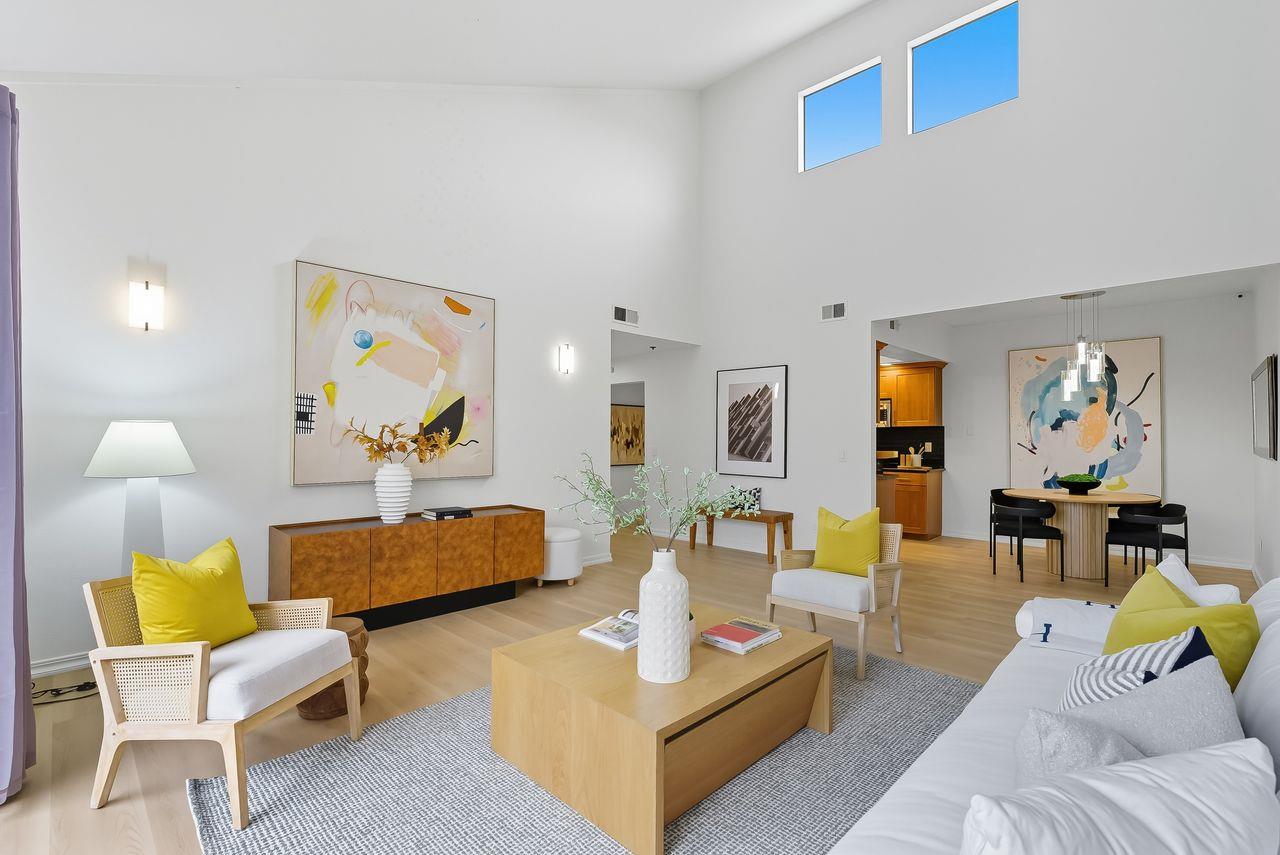 Front Image Thumbnail for ML82019032