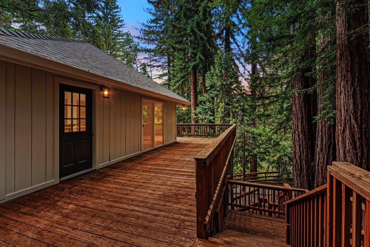 Front Image Thumbnail for ML82019220