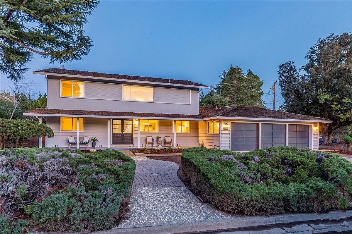 Front Image Thumbnail for ML82019548