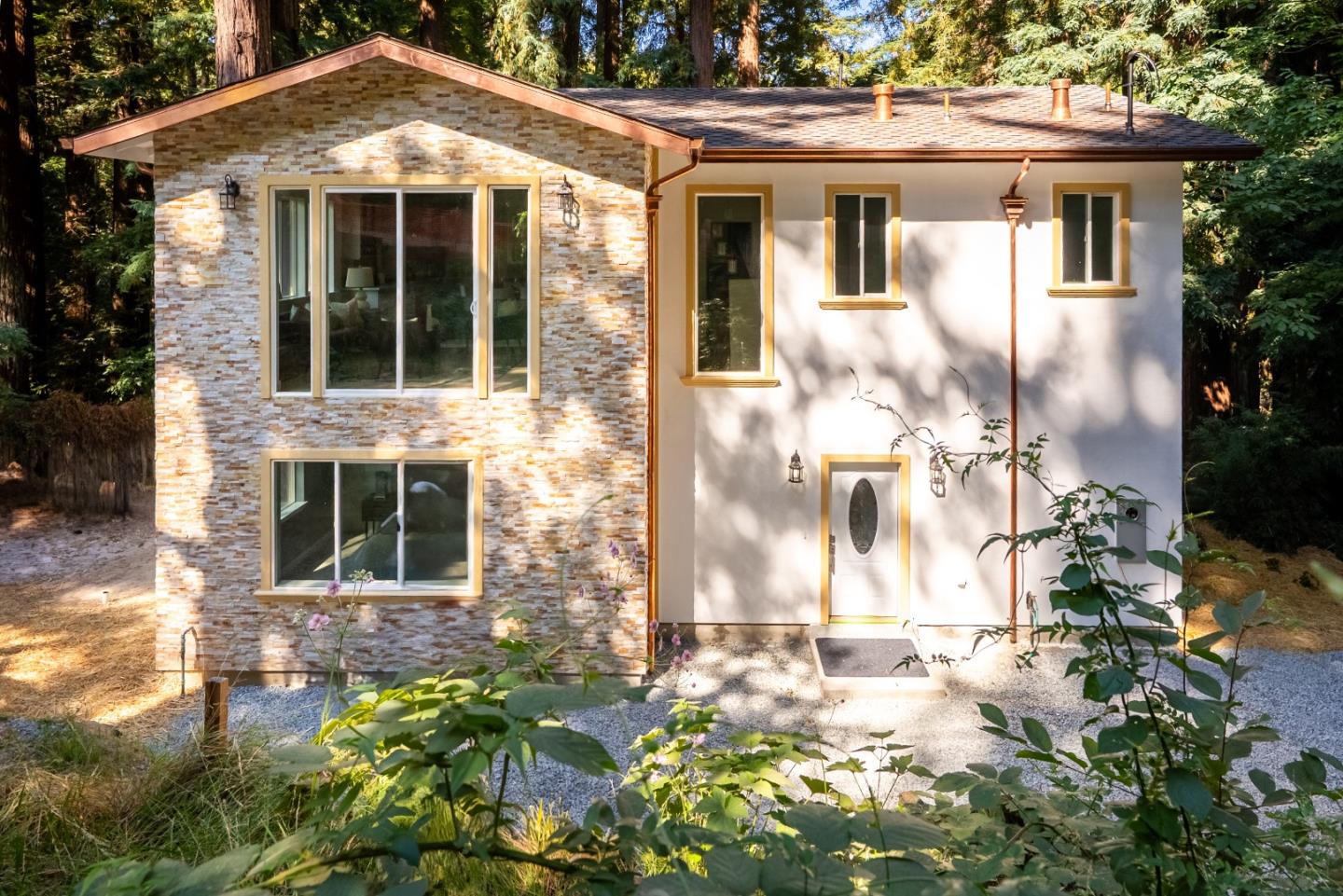 Front Image Thumbnail for ML82019670