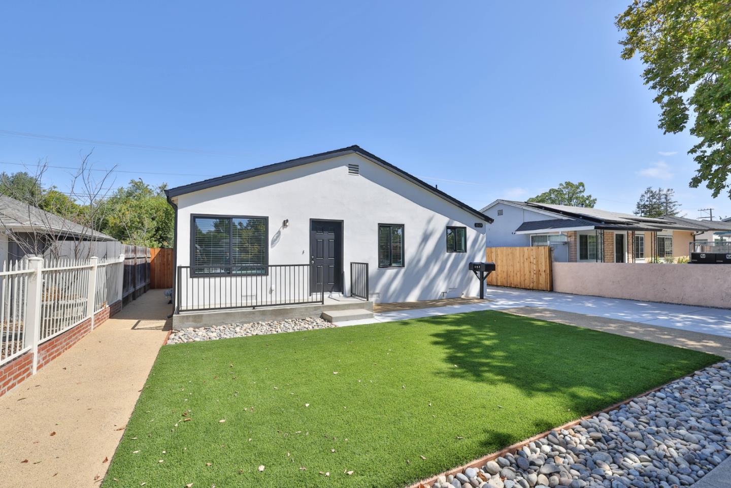 Front Image Thumbnail for ML82019681