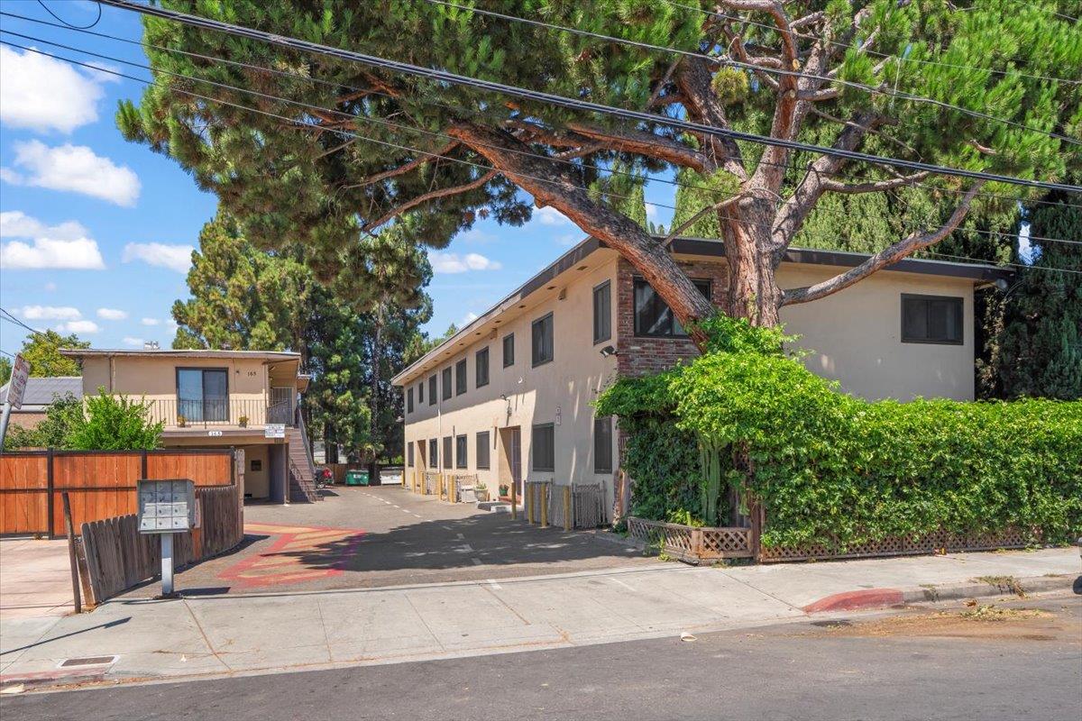 Front Image Thumbnail for ML82019689